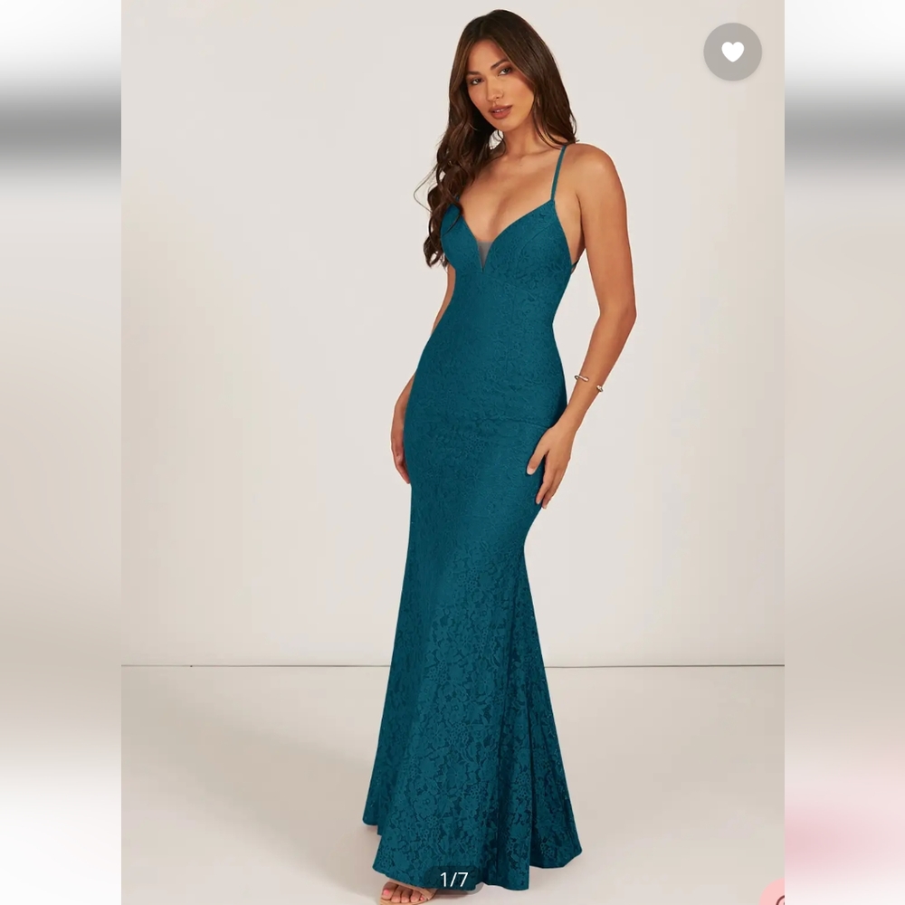NWOT Azazie Maldive Ink Blue Lace Gown